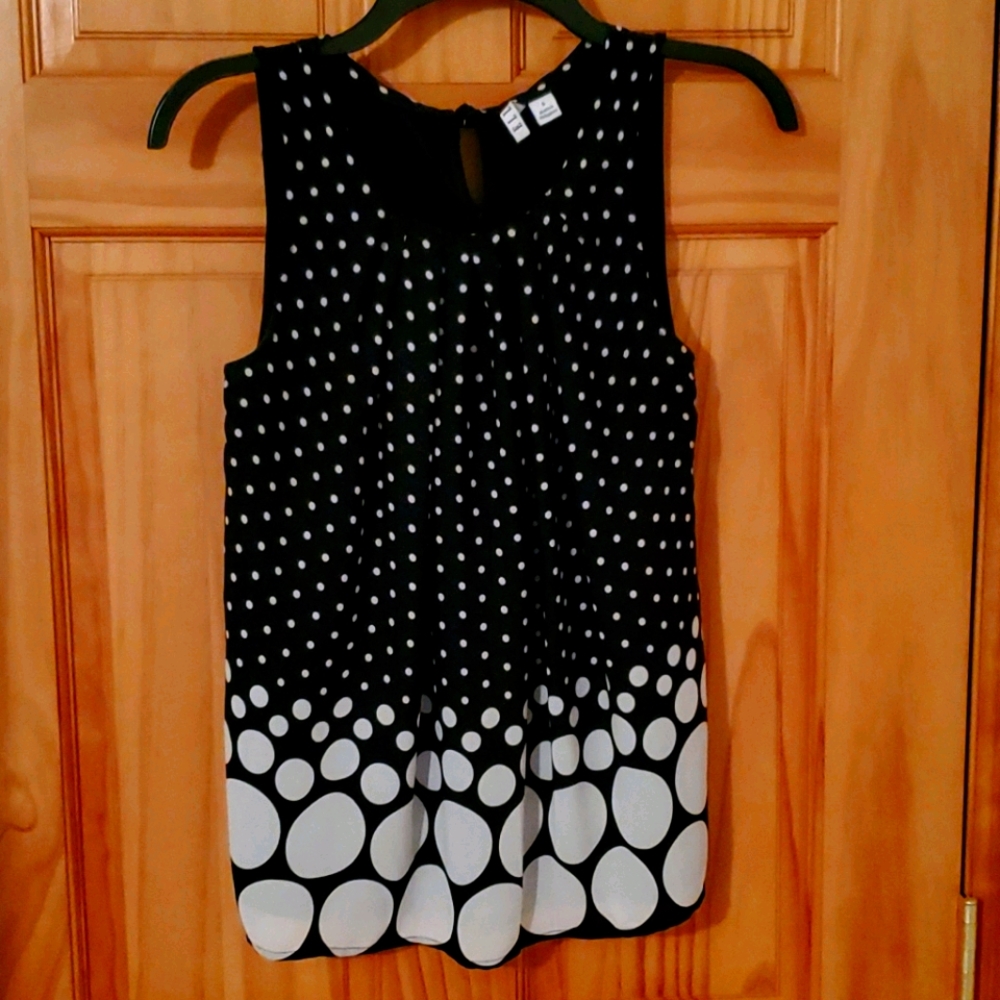 Sleevless Top
